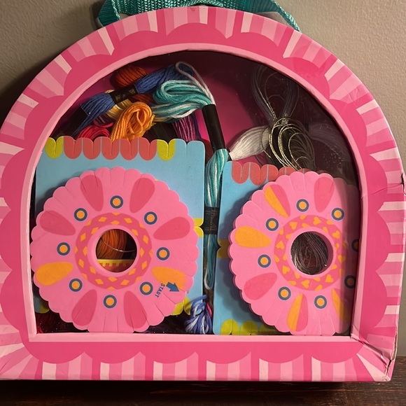 DIY Alex sewing kit - Picture 2 of 3